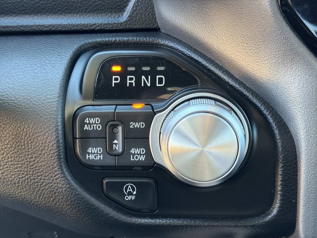 Used 2023 RAM 1500 Laramie image 32