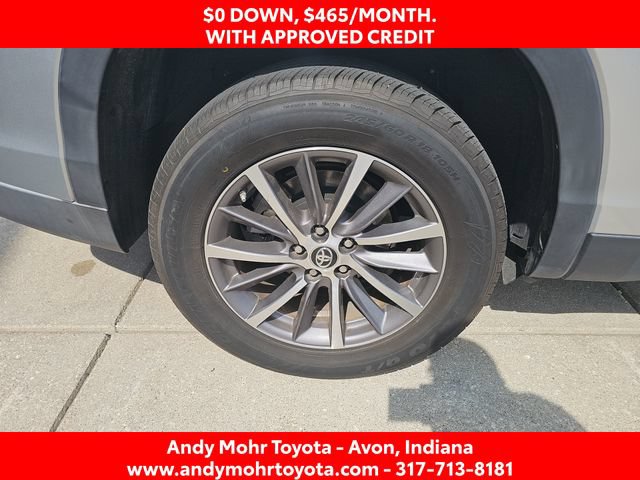 Used 2019 Toyota Highlander XLE FWD image 42