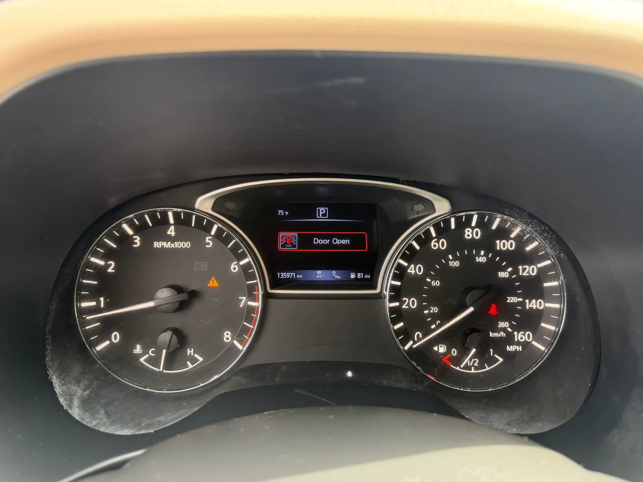 Used 2020 Nissan Pathfinder Platinum image 40