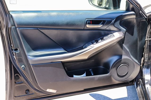 Used 2020 Lexus IS 350 F Sport w/ F Sport Package RWD image 26