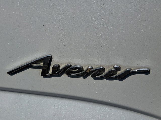 Used 2024 Buick Enclave Avenir w/ Avenir Technology Package AWD/4WD image 11