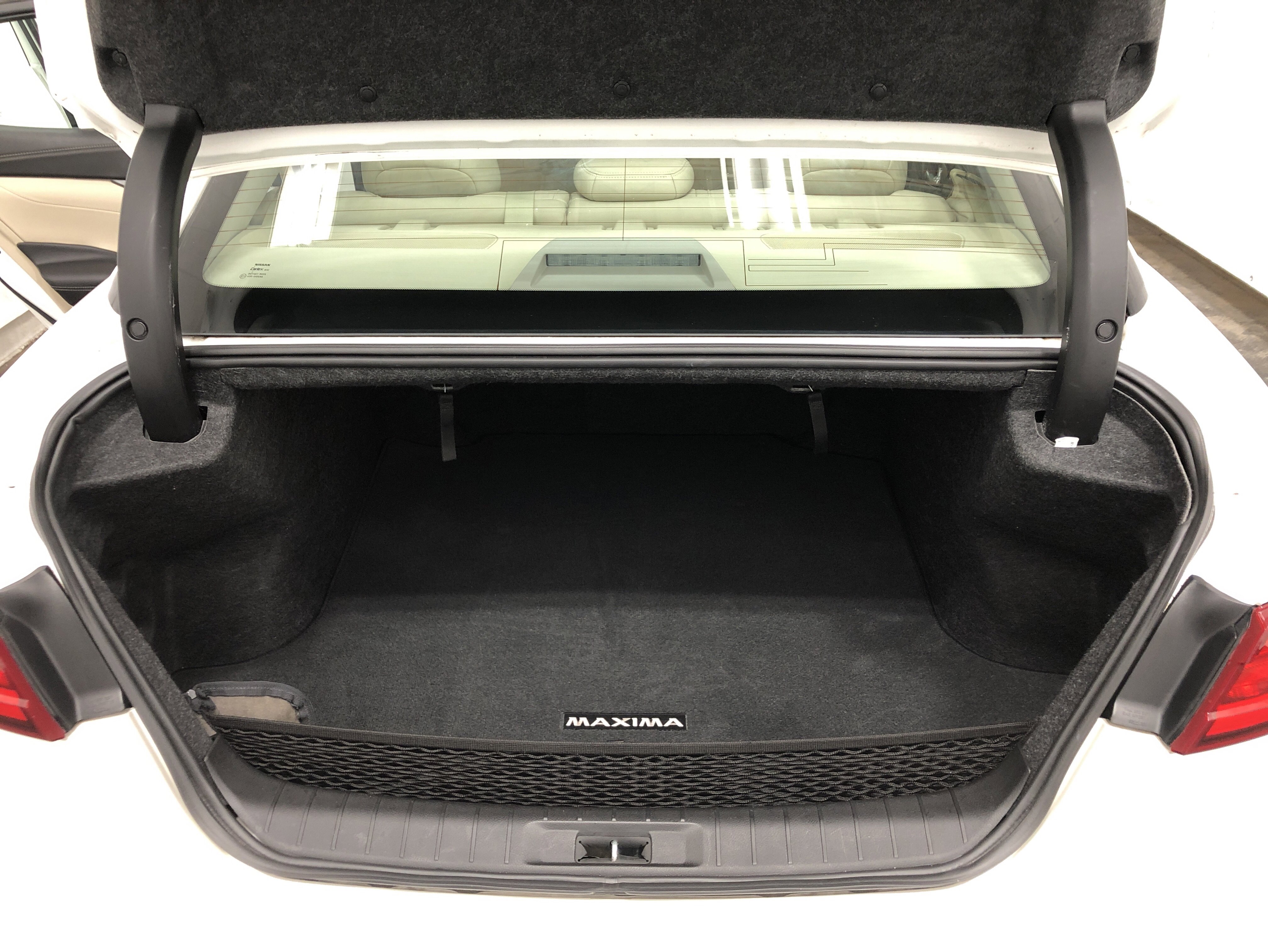 Used 2017 Nissan Maxima 3.5 SL image 8