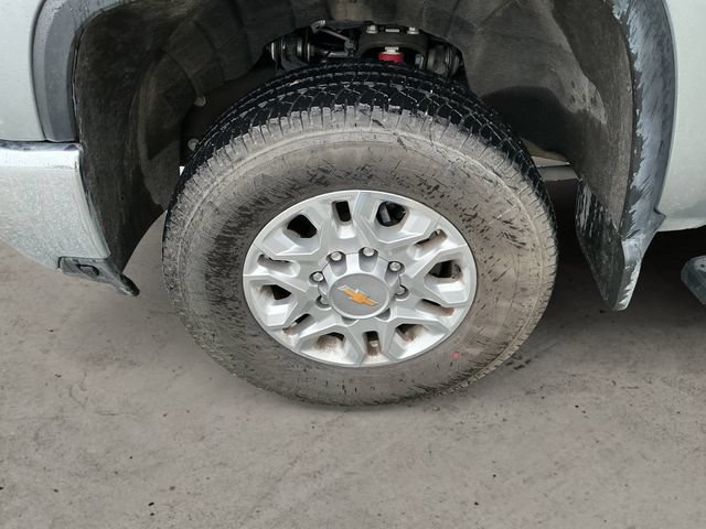 Used 2026 Chevrolet Silverado 3500 LT AWD/4WD image 14