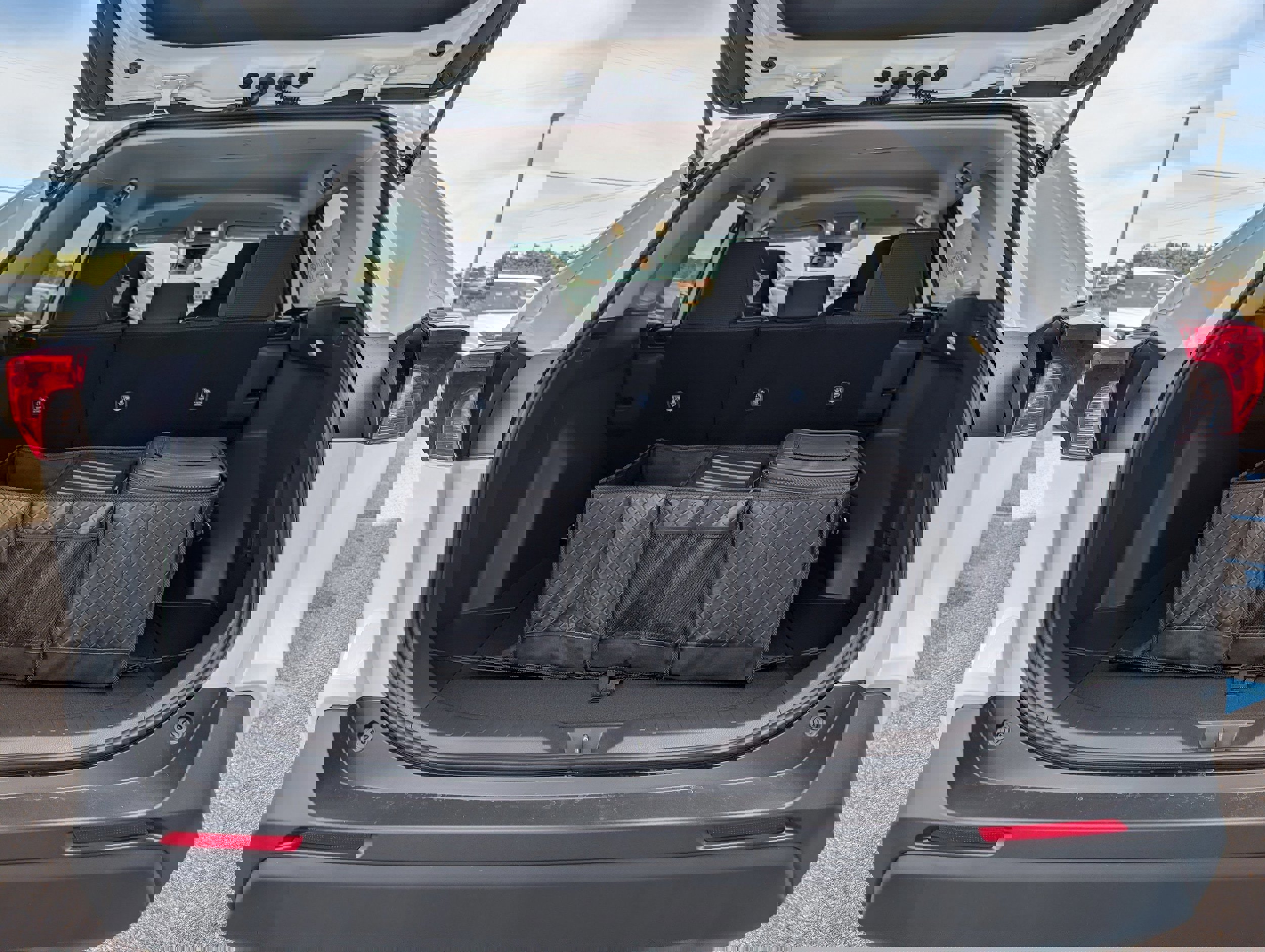 New 2025 Toyota RAV4 LE image 31