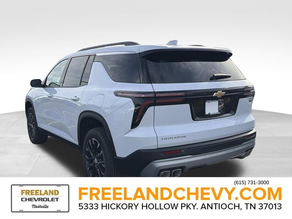 New 2026 Chevrolet Traverse LT w/ Sun and Wheel Package image 5