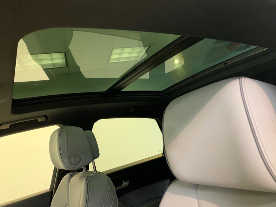 Used 2022 Audi Q5 2.0T Premium image 19