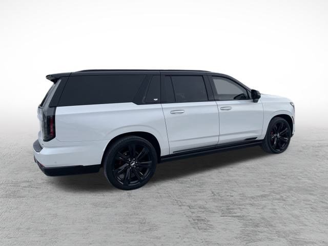 Used 2025 Cadillac Escalade ESV Sport Platinum image 7