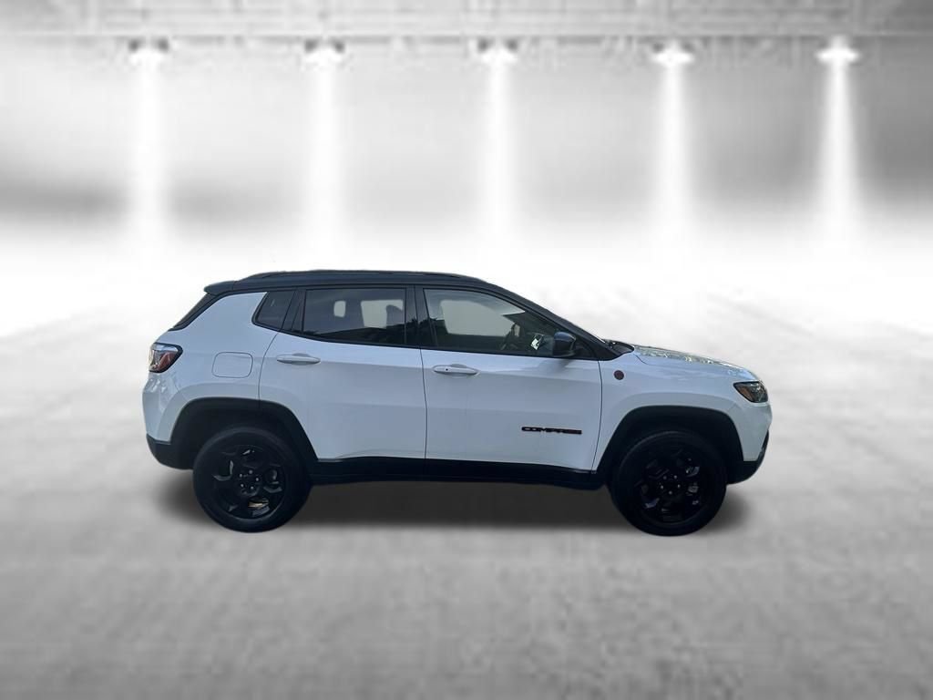 Certified 2023 Jeep Compass Trailhawk AWD/4WD image 8