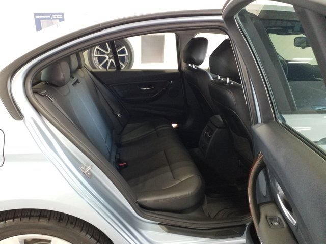 Used 2014 BMW 335i Sedan RWD image 15