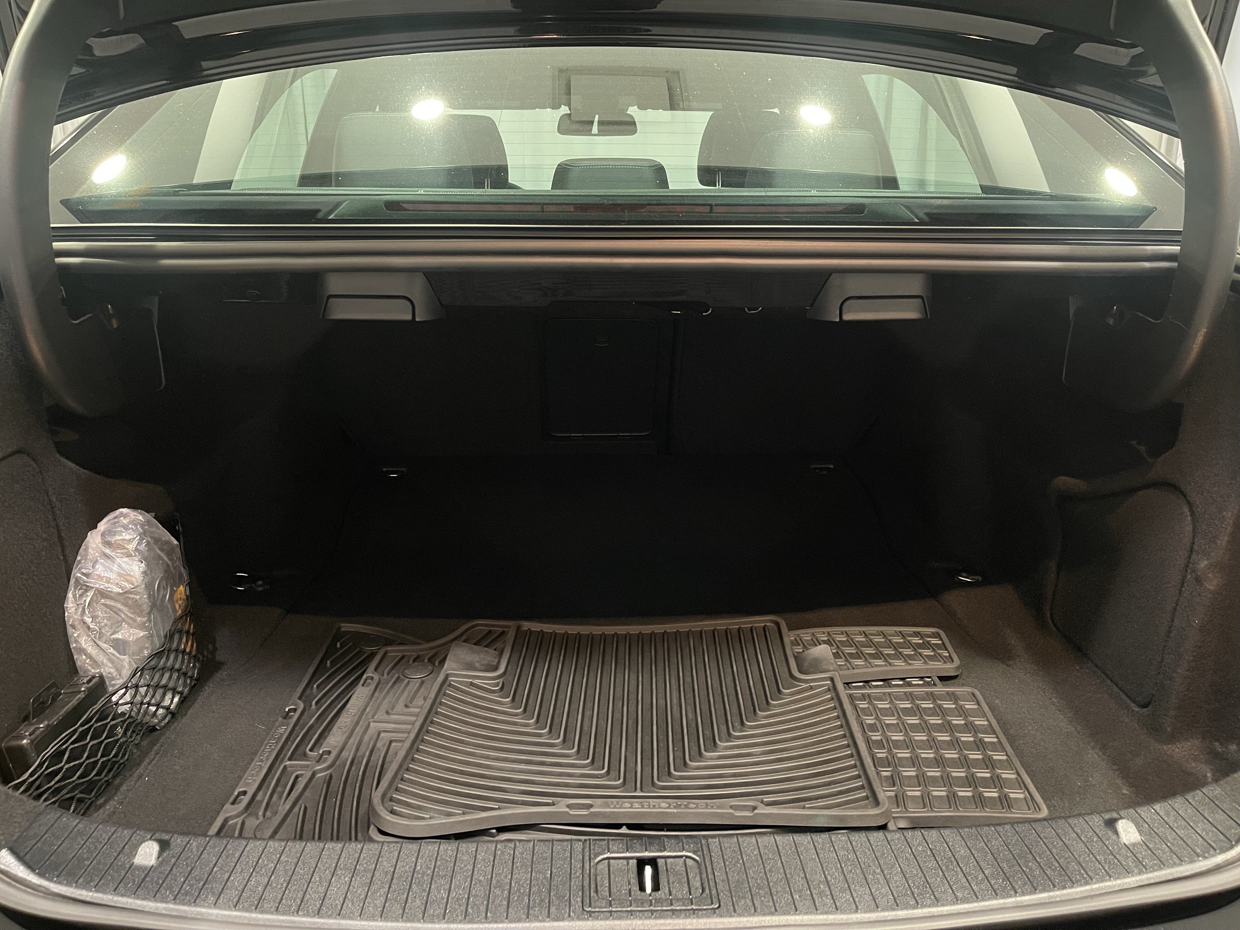 Used 2015 Mercedes-Benz E 350 4MATIC Sedan image 27