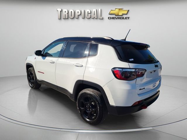 Used 2023 Jeep Compass Trailhawk AWD/4WD image 3