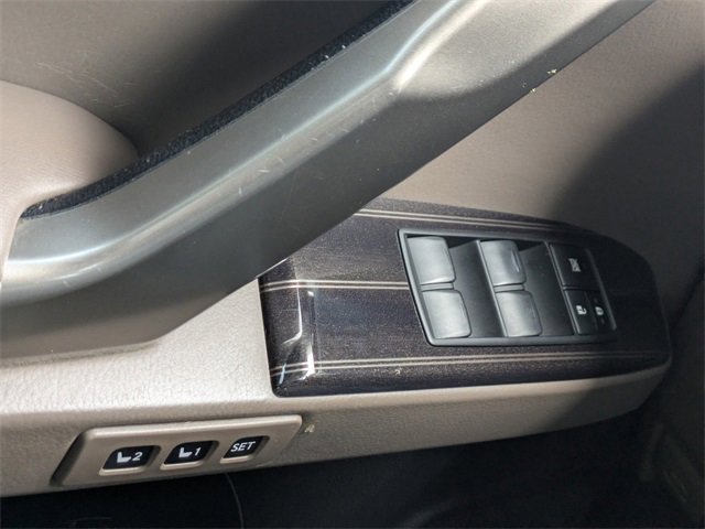 Used 2020 Lexus GX 460 Premium image 26