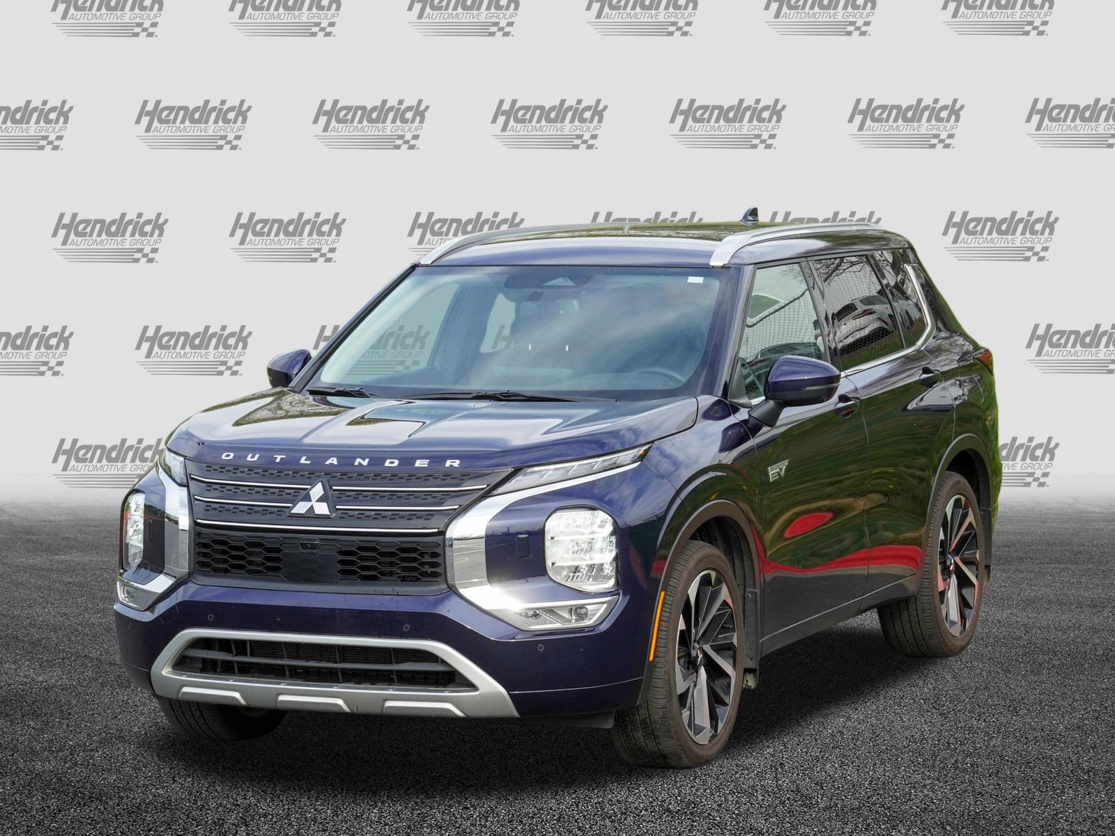 Used 2024 Mitsubishi Outlander 4WD Plug-In Hybrid image 5