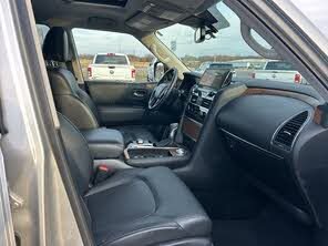 Used 2024 Nissan Armada SL w/ Captain's Chairs Package image 30
