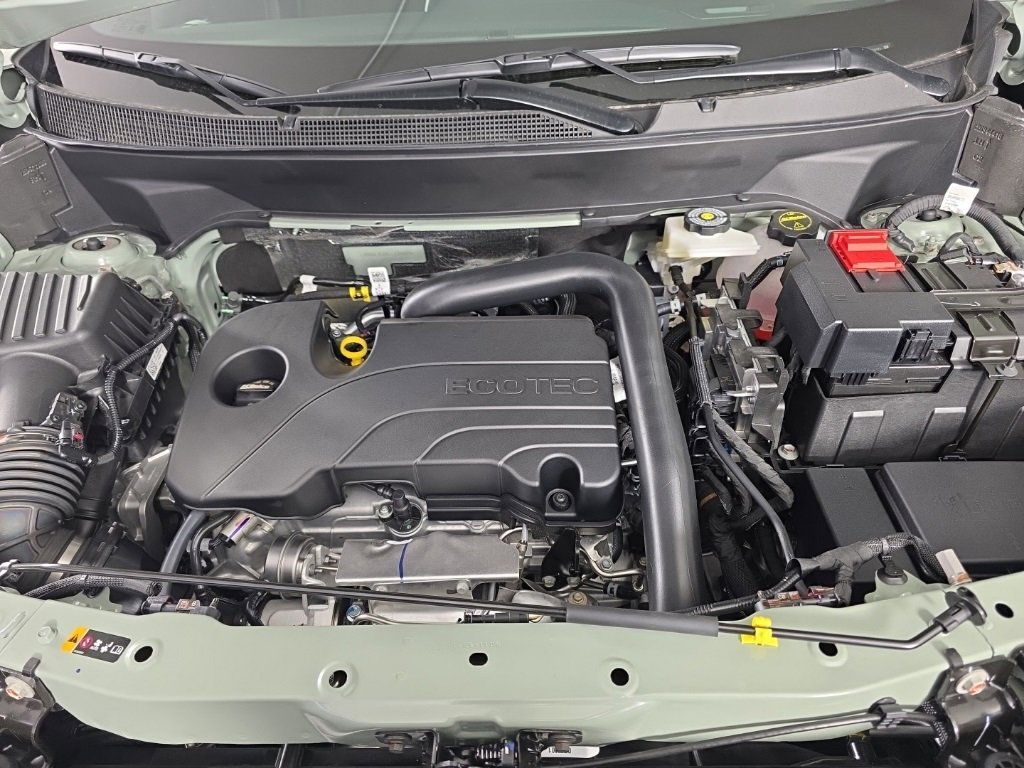 New 2026 Chevrolet Equinox LT image 9