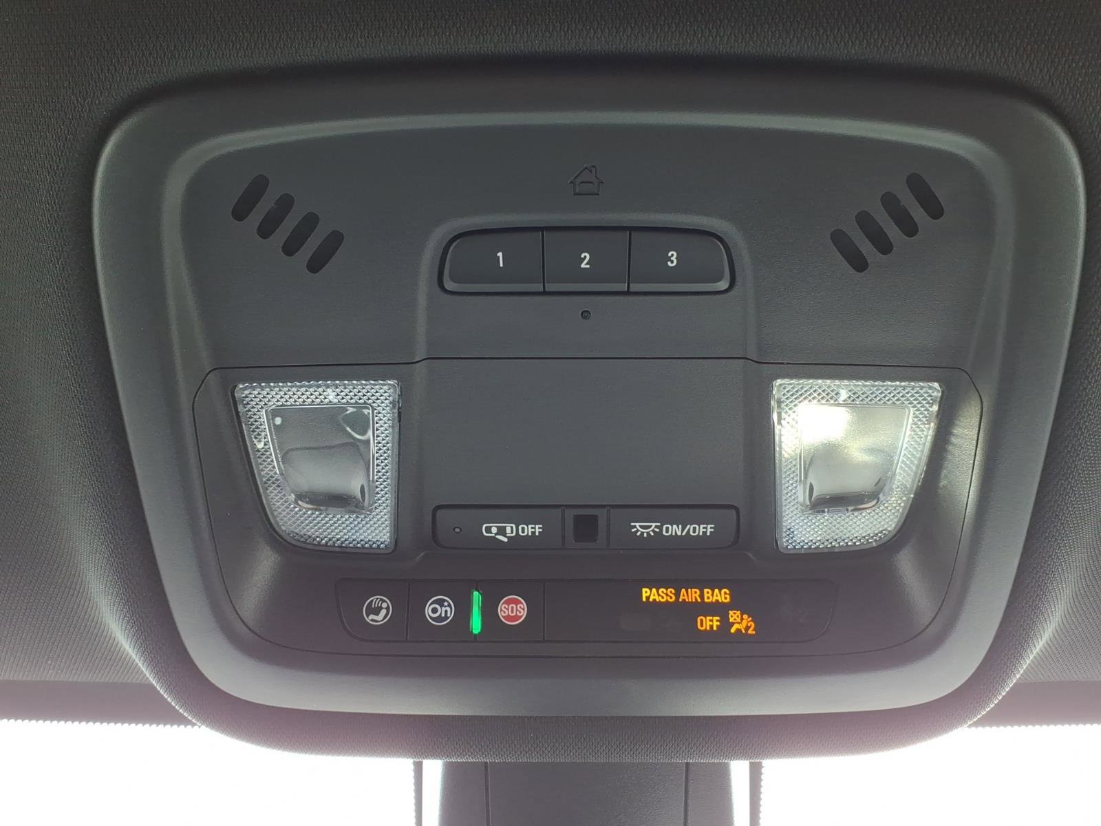 Used 2023 Chevrolet Traverse LT AWD/4WD image 23