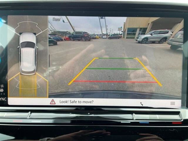 New 2025 Volkswagen Atlas Cross Sport SEL Premium R-Line image 24