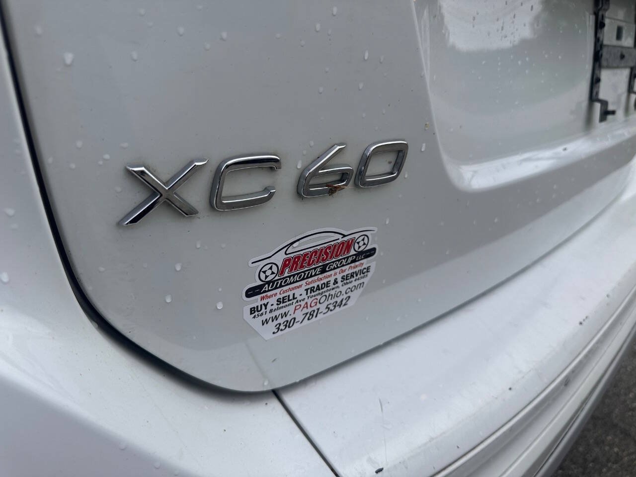Used 2017 Volvo XC60 T6 Dynamic w/ Preferred Option Package AWD/4WD image 24