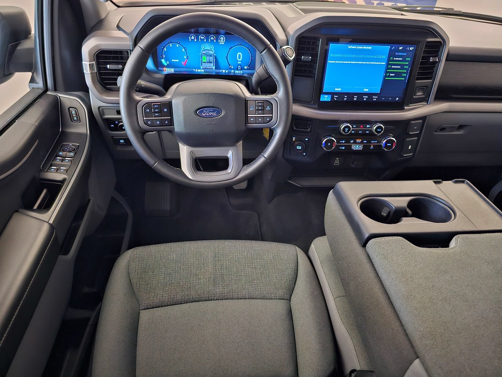 Used 2025 Ford F150 XLT w/ Equipment Group 301A Standard AWD/4WD image 7