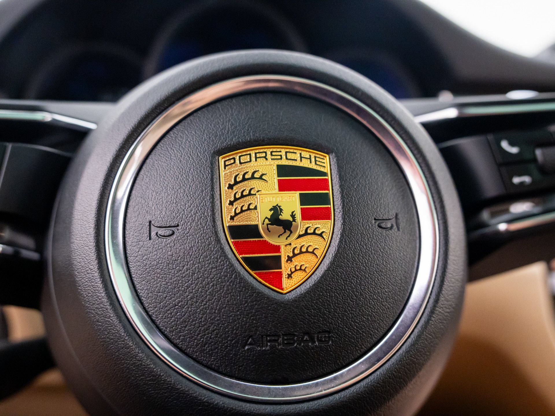 Certified 2026 Porsche Macan AWD/4WD image 31