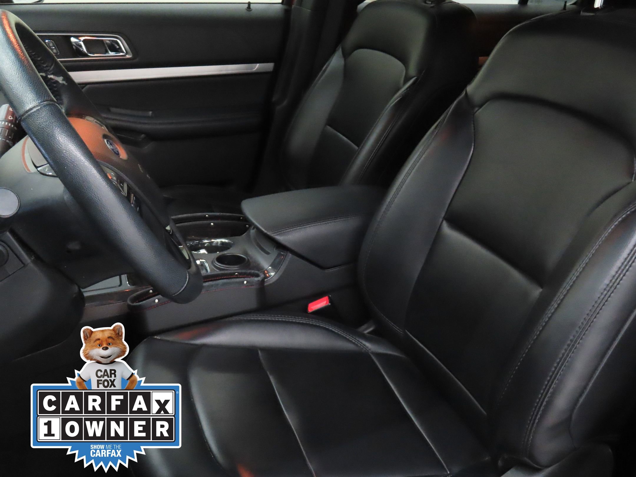 Used 2019 Ford Explorer XLT w/ Equipment Group 202A image 10