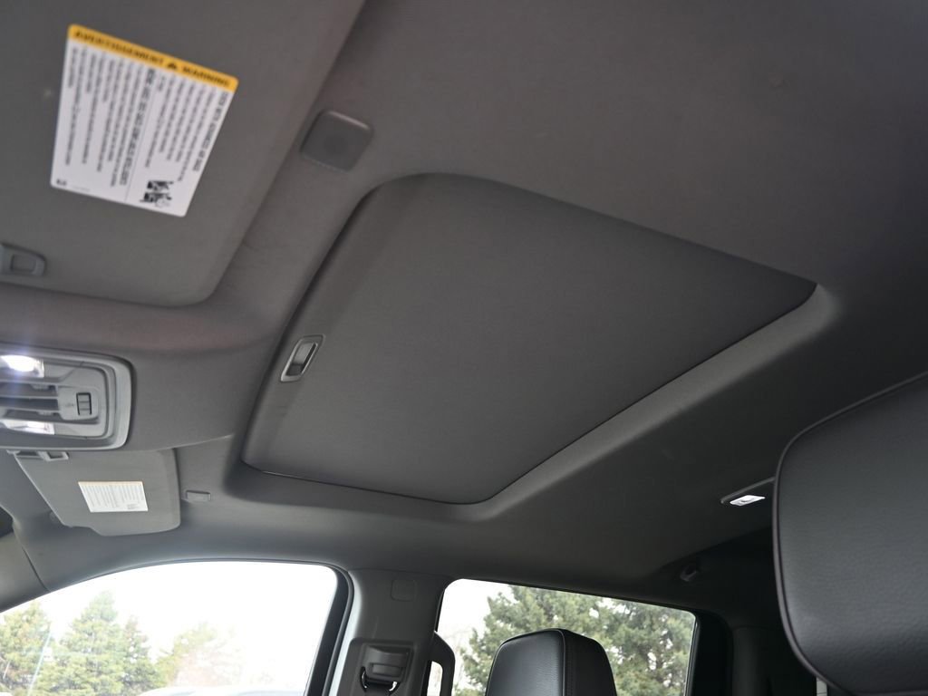 Used 2024 GMC Sierra 2500 Denali w/ Denali Reserve Package image 24