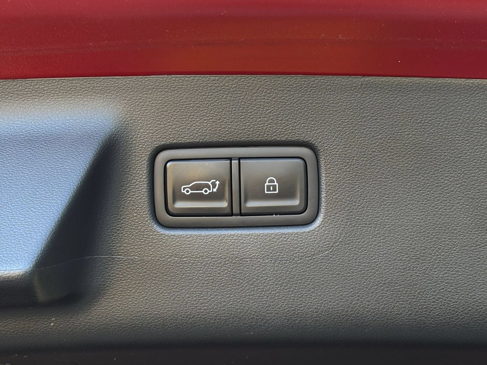 Used 2026 Hyundai Santa Fe SEL FWD image 24