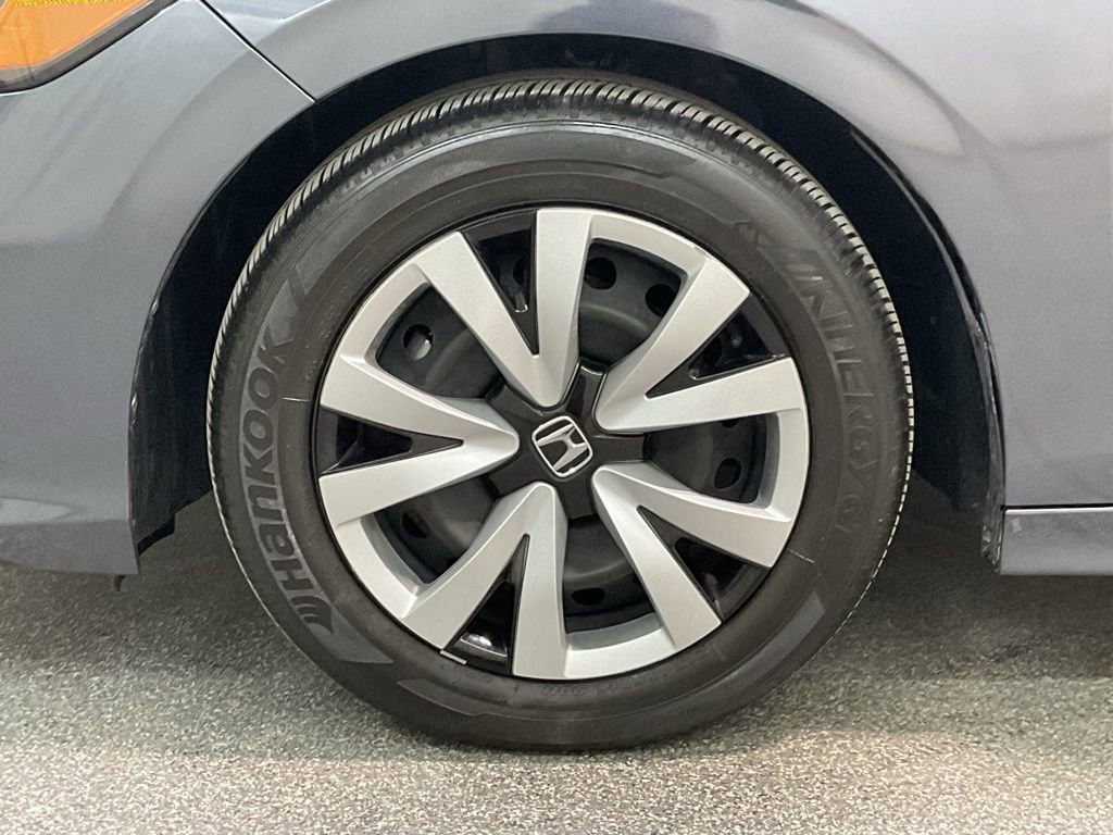 Used 2025 Honda Civic LX image 32