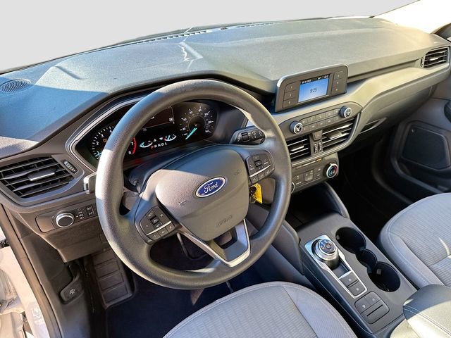 Used 2020 Ford Escape S image 10