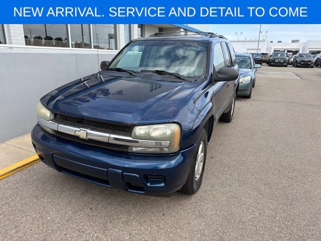 Used 2003 Chevrolet TrailBlazer LS w/ Preferred Equipment Group RWD image 1