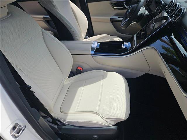 Used 2025 Mercedes-Benz GLC 350e 4MATIC image 20