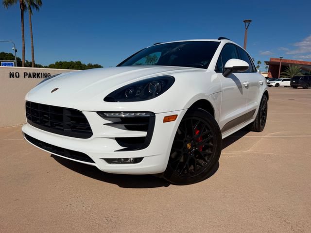 Used 2017 Porsche Macan GTS AWD/4WD image 1