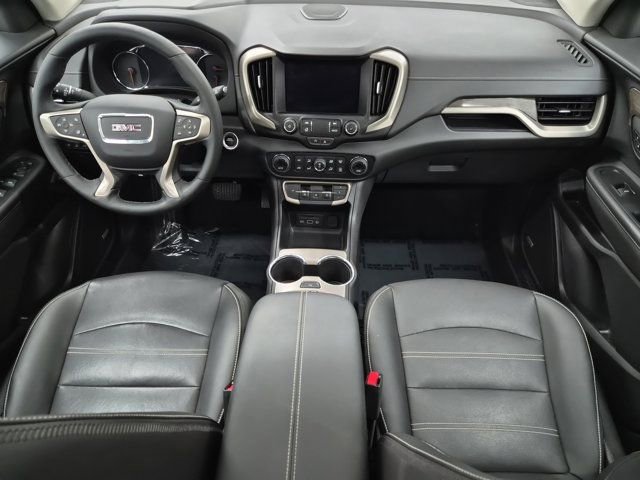 Used 2023 GMC Terrain Denali image 15
