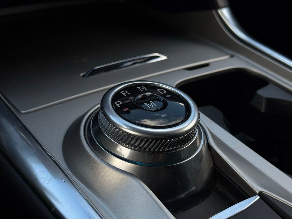 Used 2020 Ford Explorer Limited w/ Class III Trailer Tow Package image 35