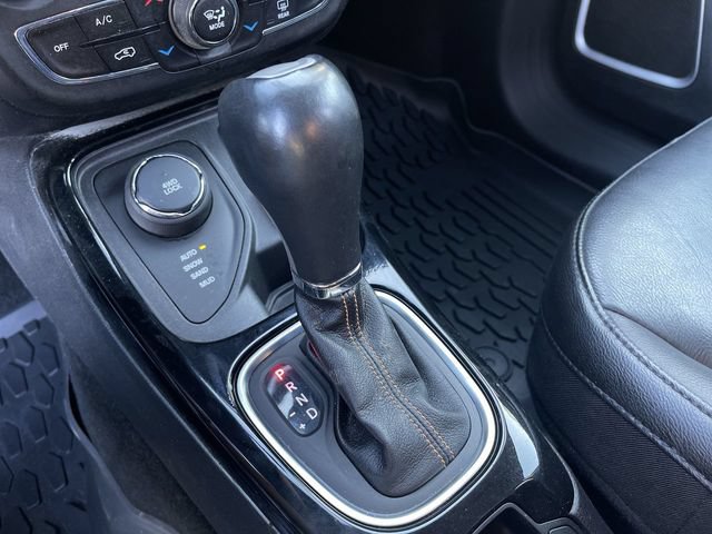 Used 2019 Jeep Compass Limited AWD/4WD image 16