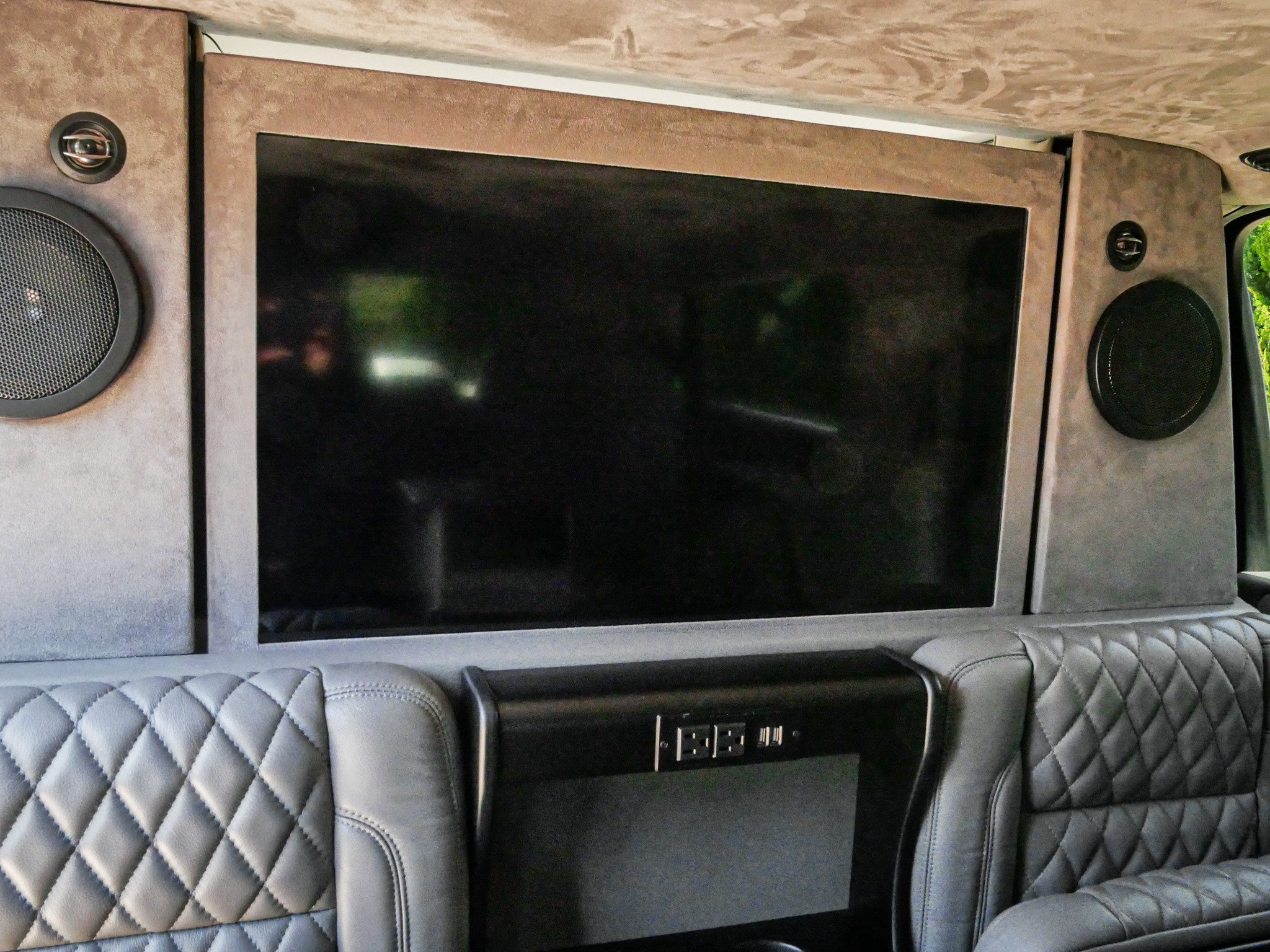 Used 2021 Lincoln Navigator L Reserve AWD/4WD image 29