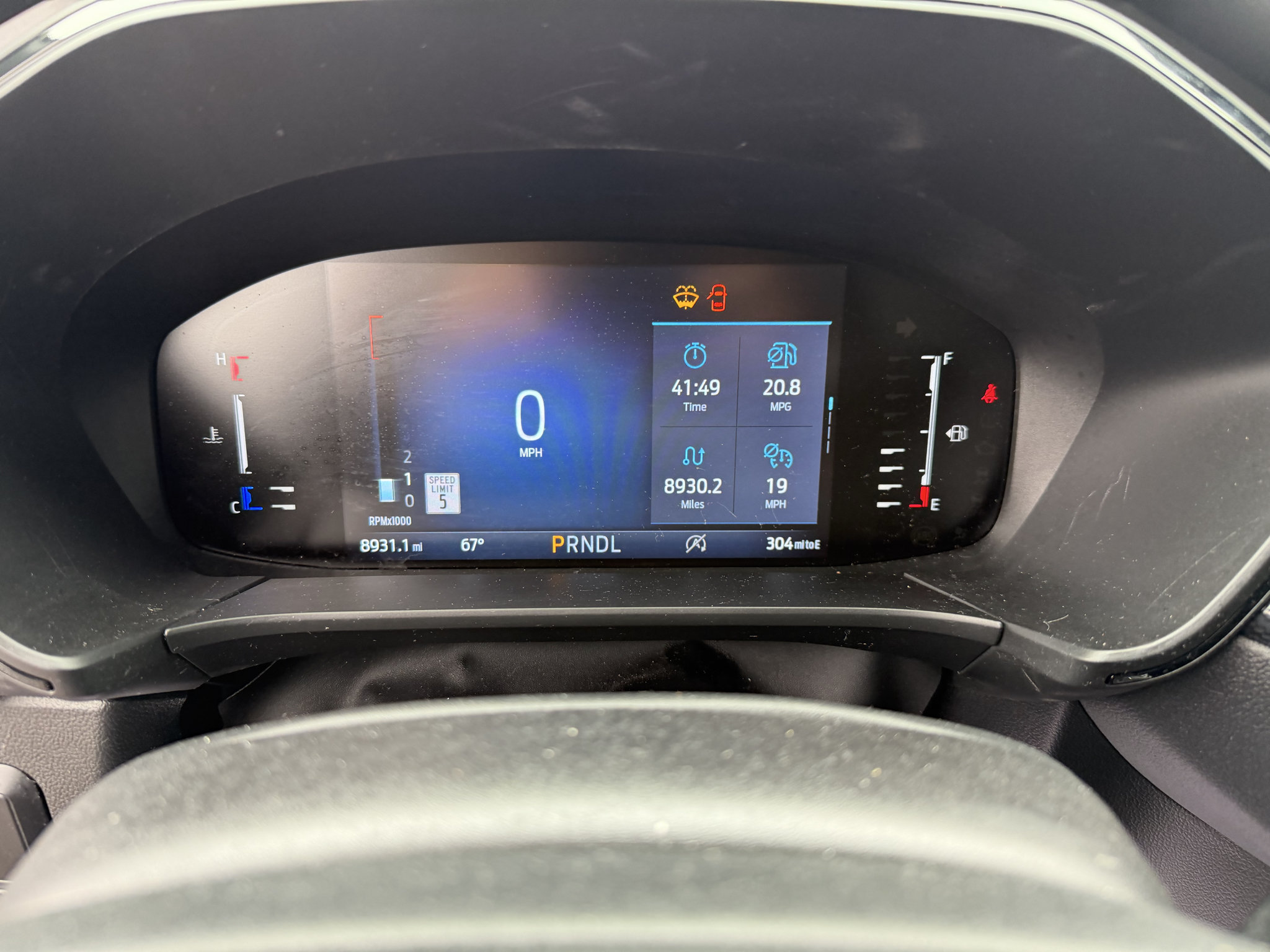 Used 2024 Ford Escape ST-Line w/ Tech Pack #1 AWD/4WD image 11