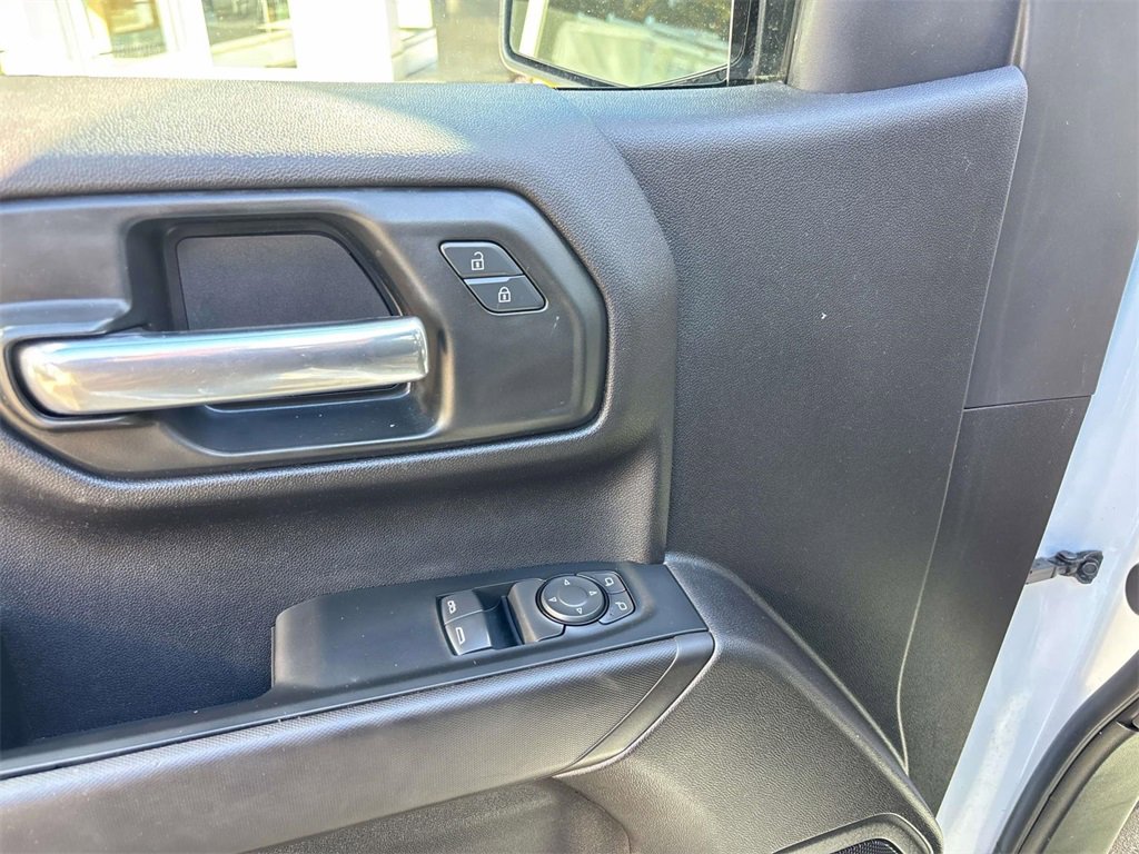 Certified 2024 GMC Sierra 1500 Pro w/ Pro Value Package image 12