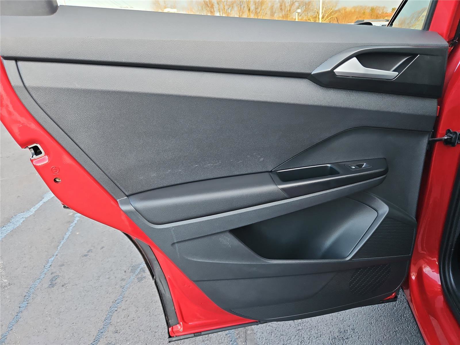 Used 2023 Volkswagen Taos SEL image 25