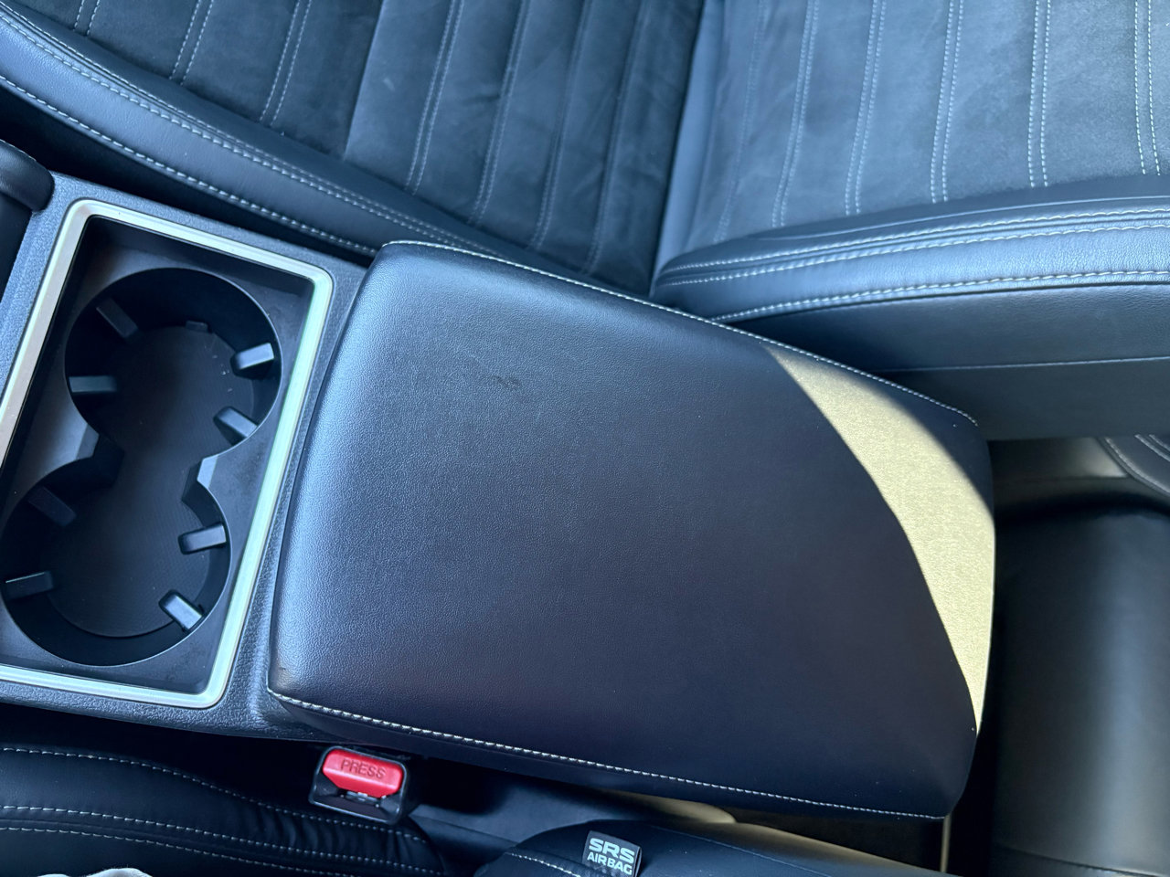 Used 2022 Mitsubishi Outlander SE image 29