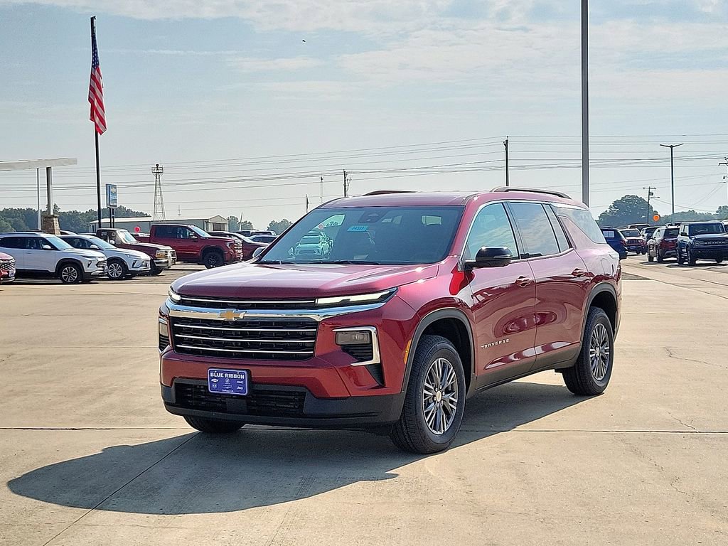 New 2026 Chevrolet Traverse LT w/ Driver Confidence Package image 2