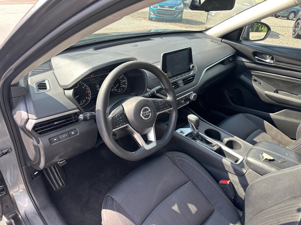 Used 2019 Nissan Altima 2.5 S FWD image 12