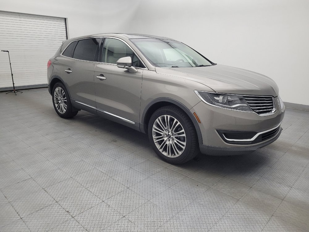 Used 2017 Lincoln MKX Reserve w/ Lincoln MKX Climate Package FWD image 11