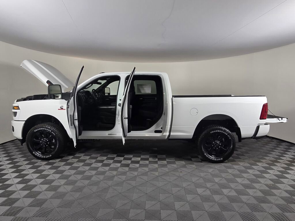 New 2026 RAM 3500 Big Horn image 15