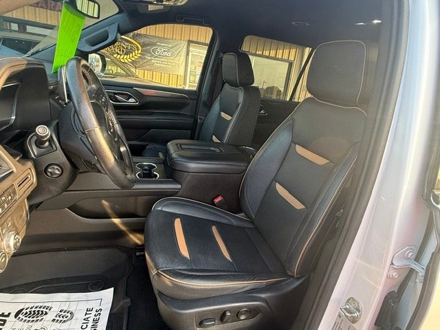 Used 2023 GMC Yukon AT4 AWD/4WD image 14