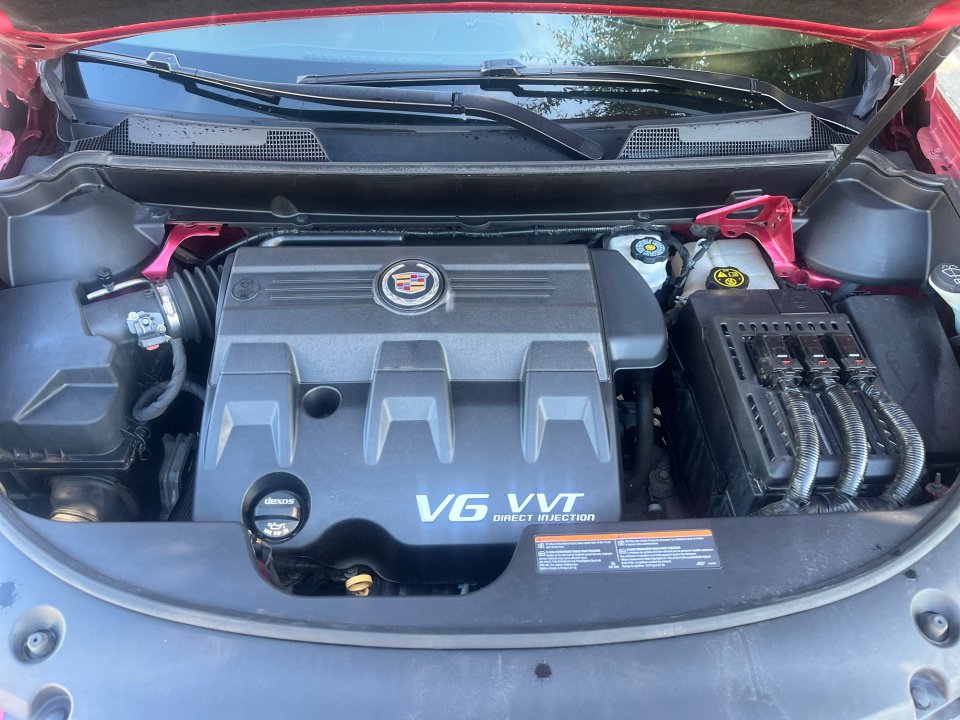 Used 2016 Cadillac SRX Luxury w/ Driver Awareness Package image 16