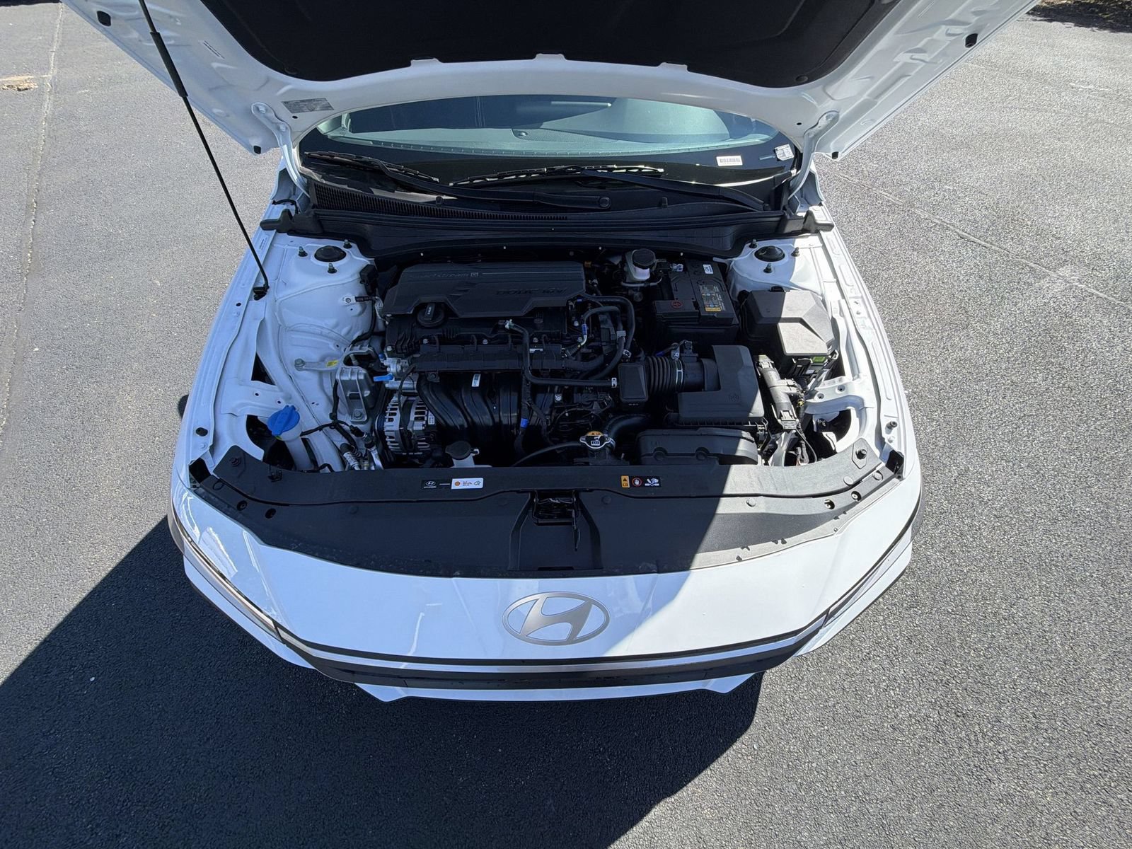 New 2026 Hyundai Elantra Sport FWD image 26
