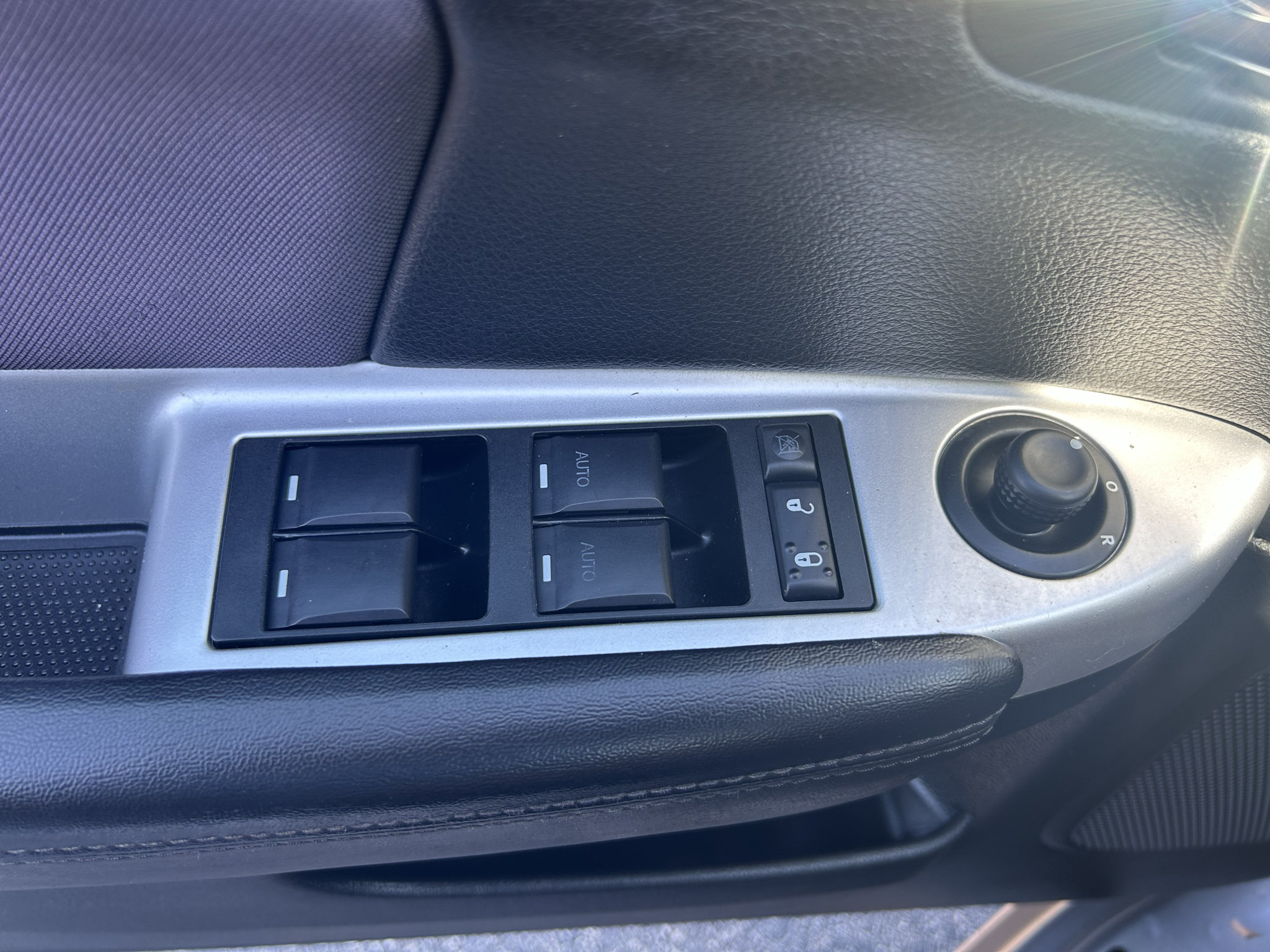 Used 2014 Chrysler 200 Touring w/ Cold Weather Group FWD image 24