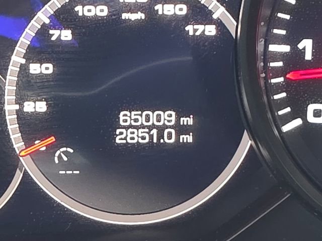 Used 2020 Porsche Cayenne image 30