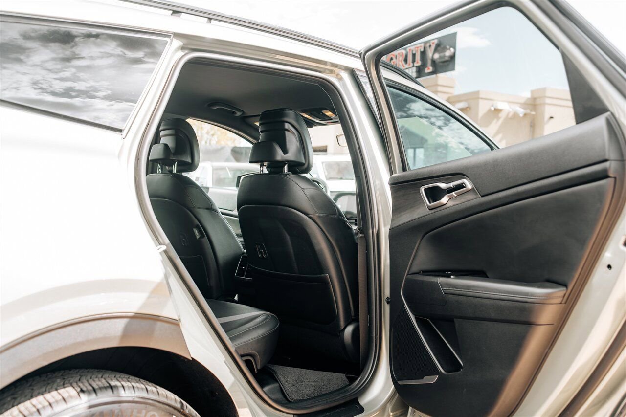 Used 2025 Kia Sportage X-Line image 39